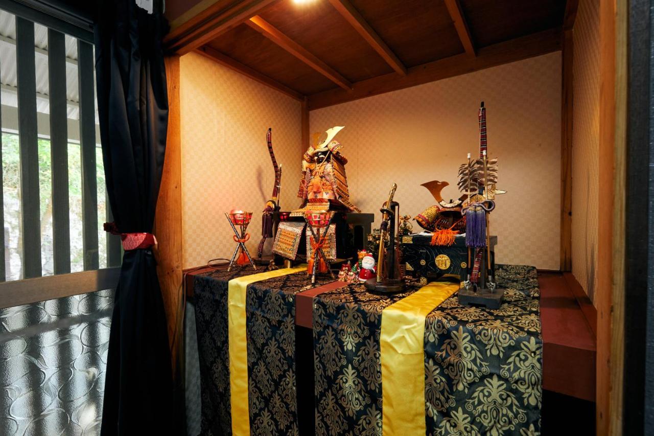 Villa Hakone Kabuto 古民家旅館 150平米 バス停迄一分 準天然温泉 最大12名 Kültér fotó