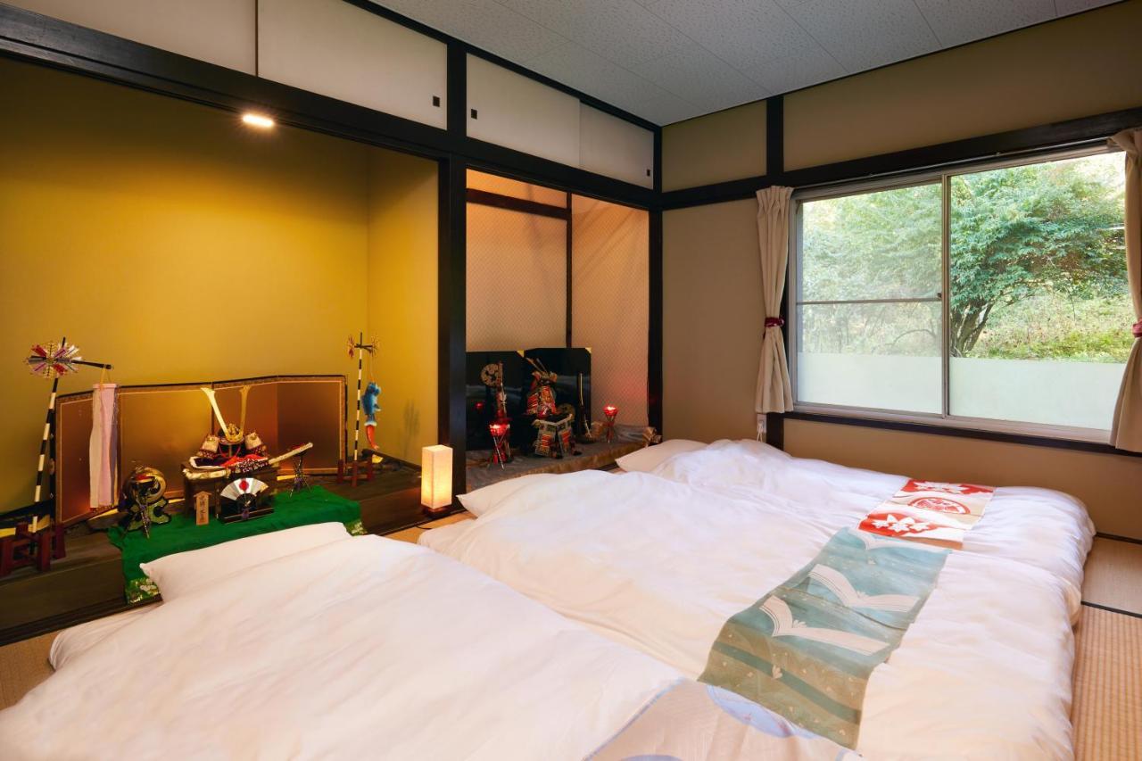 Villa Hakone Kabuto 古民家旅館 150平米 バス停迄一分 準天然温泉 最大12名 Kültér fotó